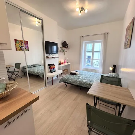 Hyper Centre De - Metro 3 Min * Vincennes